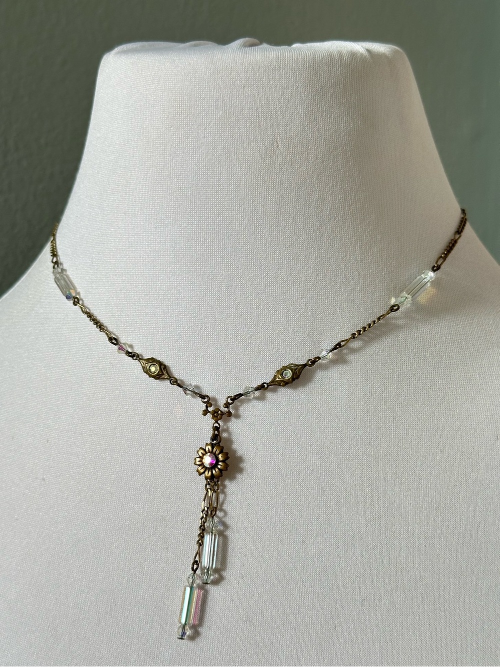 Vintage-Inspired Brass Swarovski Crystal Beaded Daisy Lariat Necklace Victorian